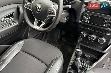 Грузовой фургон Renault Express 2022 в Черновцах