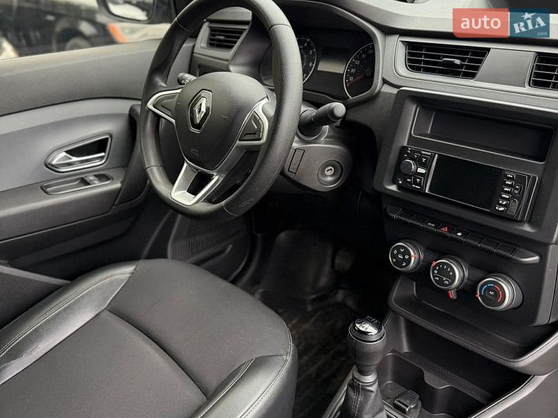 Грузовой фургон Renault Express 2022 в Черновцах
