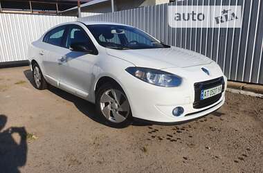 Седан Renault Fluence Z.E. 2011 в Калуші