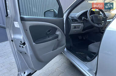 Седан Renault Fluence Z.E. 2012 в Житомирі фото 12 Седан Renault Fluence Z.E. 2012 в Житомирі