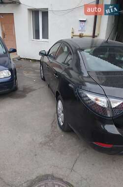 Седан Renault Fluence Z.E. 2012 в 