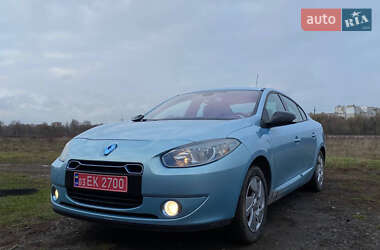 Седан Renault Fluence Z.E. 2012 в Рованцах