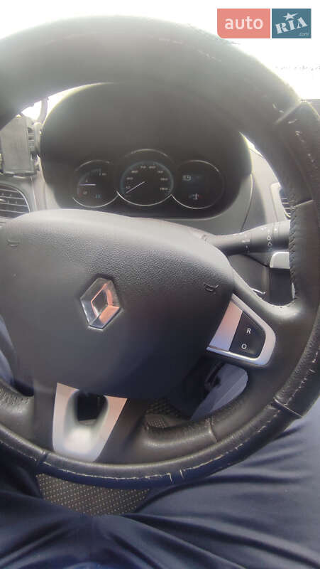 Седан Renault Fluence Z.E. 2013 в Житомирі
