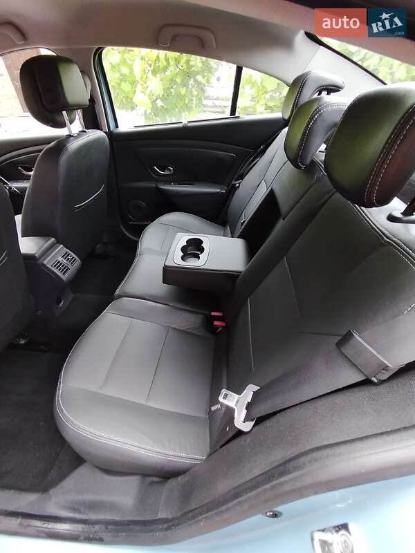 Седан Renault Fluence Z.E. 2011 в Нововолинську фото 8 Седан Renault Fluence Z.E. 2011 в Нововолинську