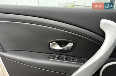 Седан Renault Fluence Z.E. 2013 в 