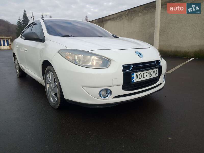 Седан Renault Fluence Z.E. 2011 в Ужгороде фото 2 Седан Renault Fluence Z.E. 2011 в Ужгороде