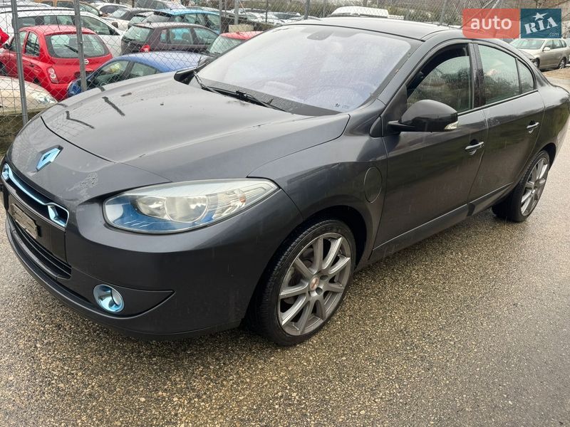 Седан Renault Fluence Z.E. 2012 в Львове
