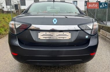 Седан Renault Fluence Z.E. 2012 в Львове