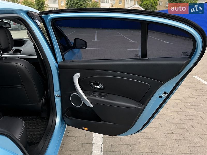 Седан Renault Fluence Z.E. 2012 в Ивано-Франковске