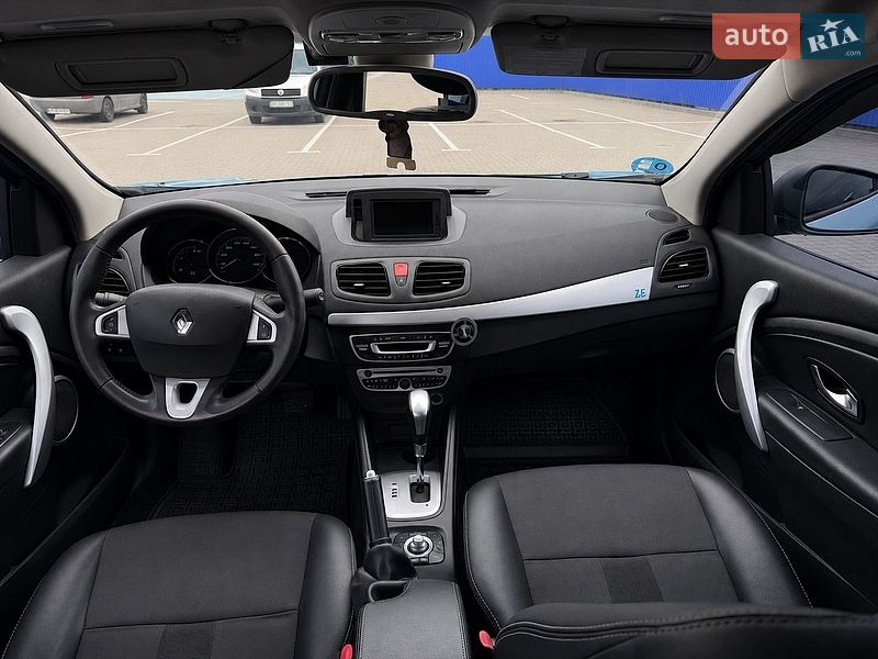 Седан Renault Fluence Z.E. 2012 в Ивано-Франковске