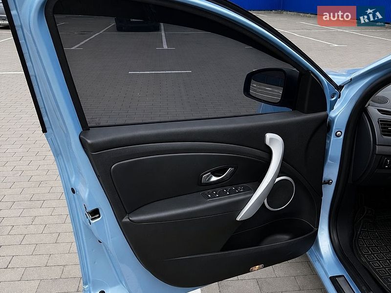 Седан Renault Fluence Z.E. 2012 в Ивано-Франковске