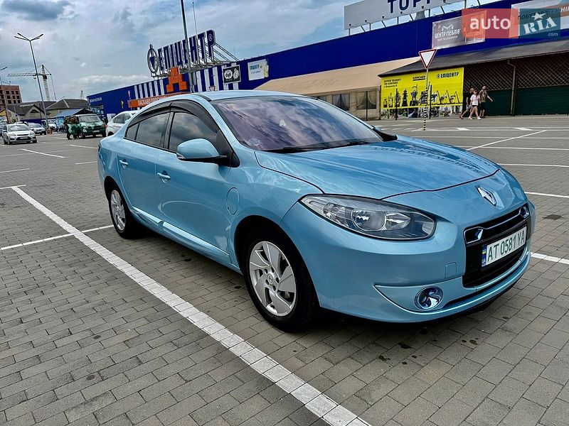 Седан Renault Fluence Z.E. 2012 в Ивано-Франковске