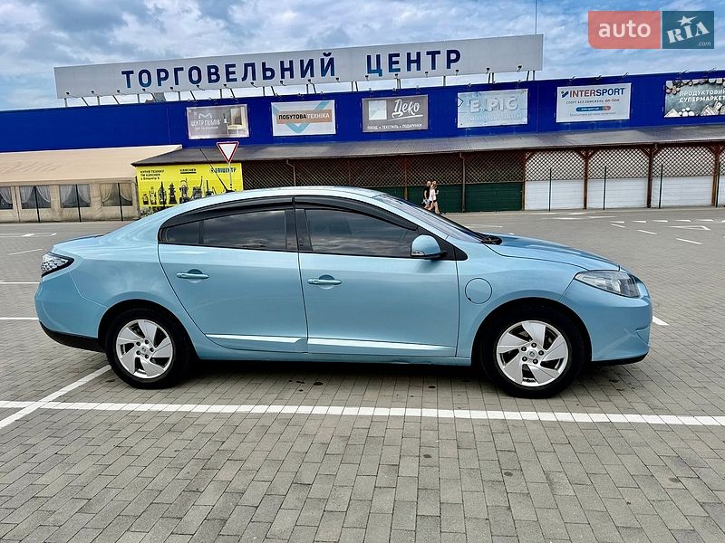 Седан Renault Fluence Z.E. 2012 в Ивано-Франковске