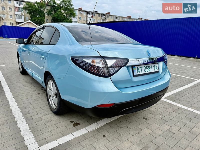 Седан Renault Fluence Z.E. 2012 в Ивано-Франковске