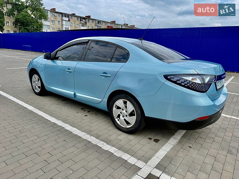Седан Renault Fluence Z.E. 2012 в Ивано-Франковске