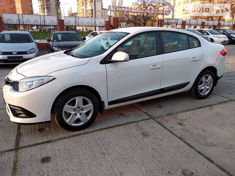 Renault Fluence 2016 года