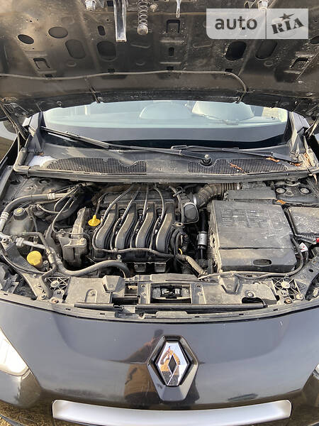 Седан Renault Fluence 2010 в Рівному