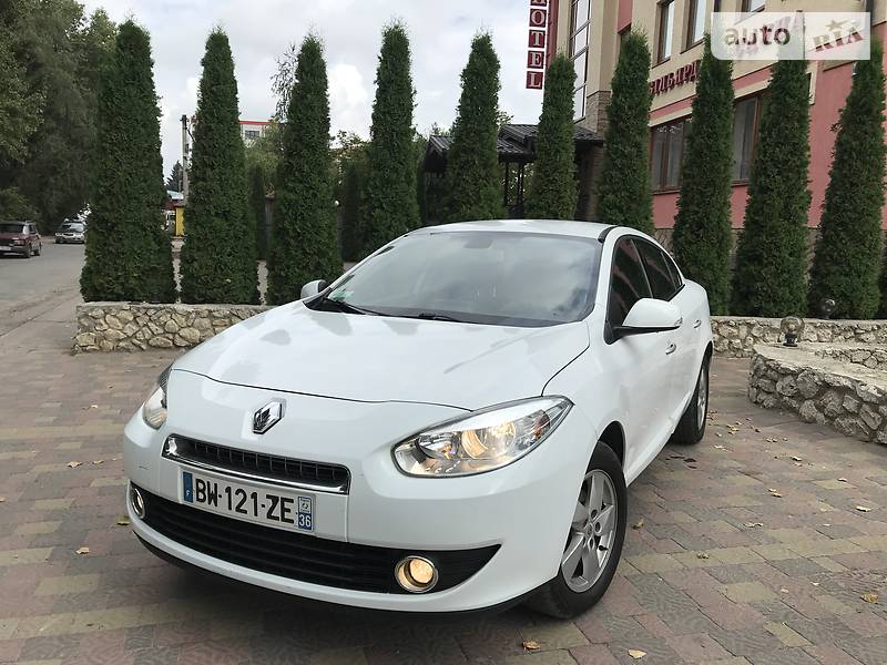 Седан Renault Fluence 2011 в Тернополі