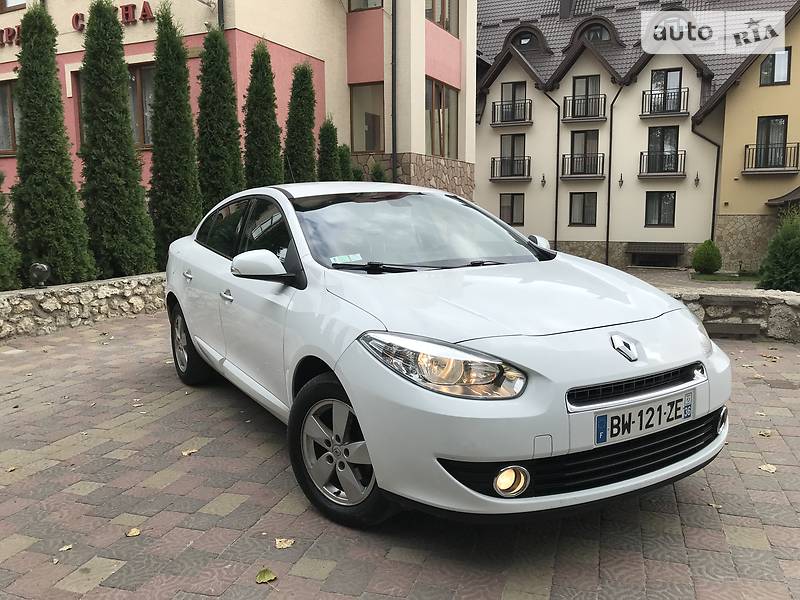 Седан Renault Fluence 2011 в Тернополі