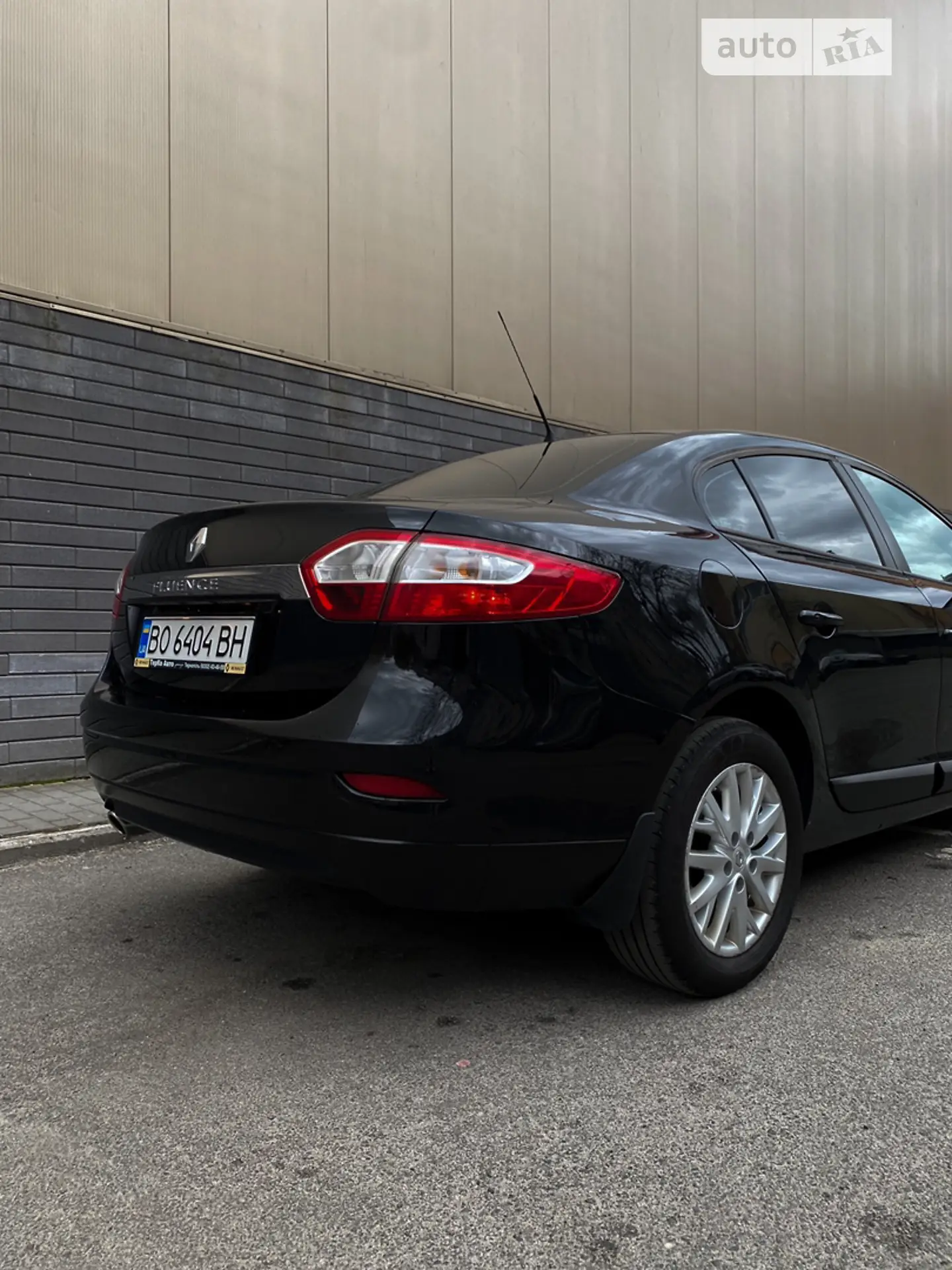 2016 Renault Fluence - мініатюра 20