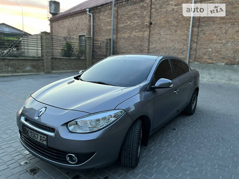 Седан Renault Fluence 2011 в Рівному