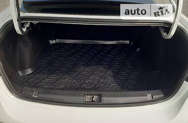 Седан Renault Fluence 2016 в 