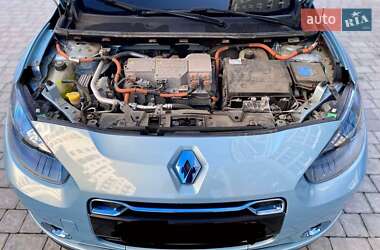 Седан Renault Fluence 2012 в Калуше