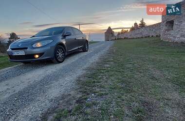 Седан Renault Fluence 2010 в Тернополі