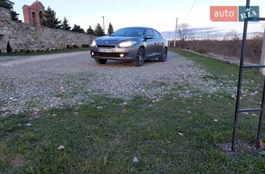 Седан Renault Fluence 2010 в Тернополі
