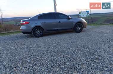 Седан Renault Fluence 2010 в Тернополі