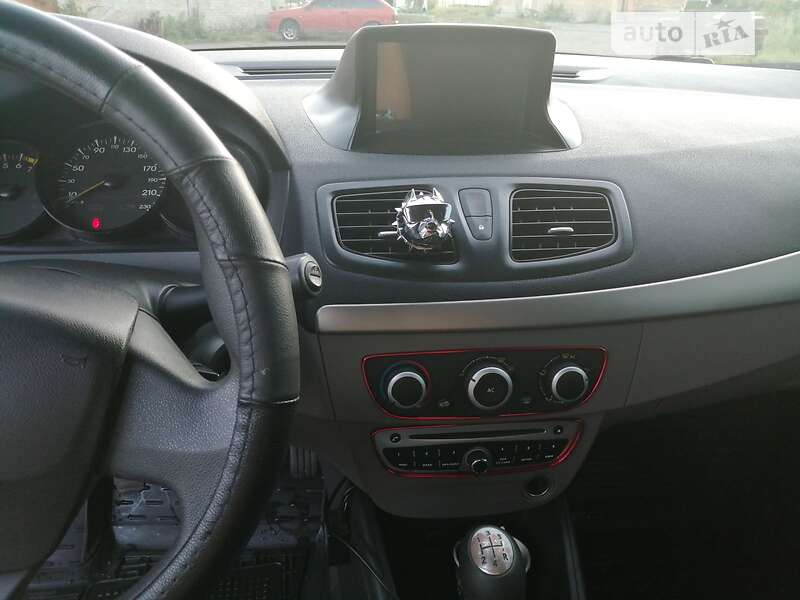 Седан Renault Fluence 2012 в Києві