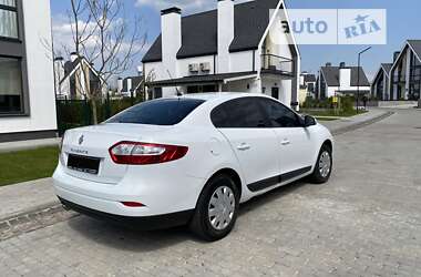 Седан Renault Fluence 2013 в Киеве