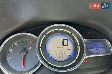 Седан Renault Fluence 2013 в 