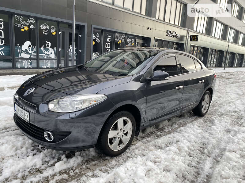 Седан Renault Fluence 2010 в Івано-Франківську
