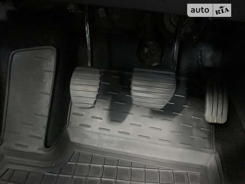 Седан Renault Fluence 2013 в Днепре