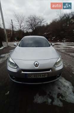 Седан Renault Fluence 2010 в Львове