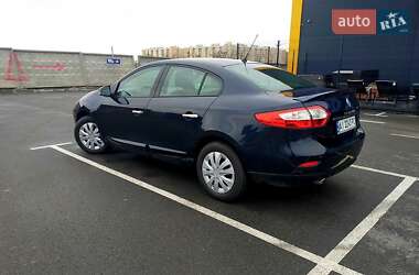Седан Renault Fluence 2012 в 