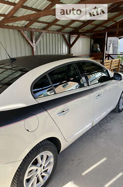 Седан Renault Fluence 2013 в 