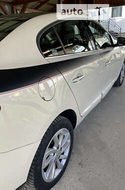 Седан Renault Fluence 2013 в 