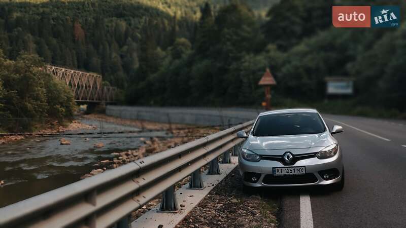 Седан Renault Fluence 2014 в 