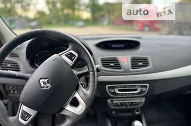 Седан Renault Fluence 2010 в Львові