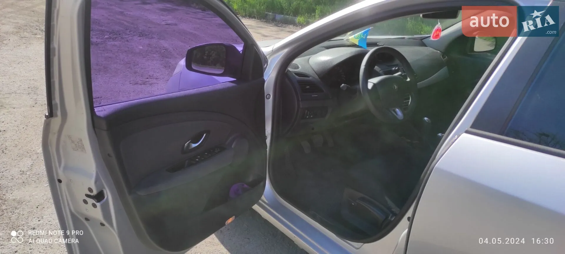 2011 Renault Fluence - мініатюра 3