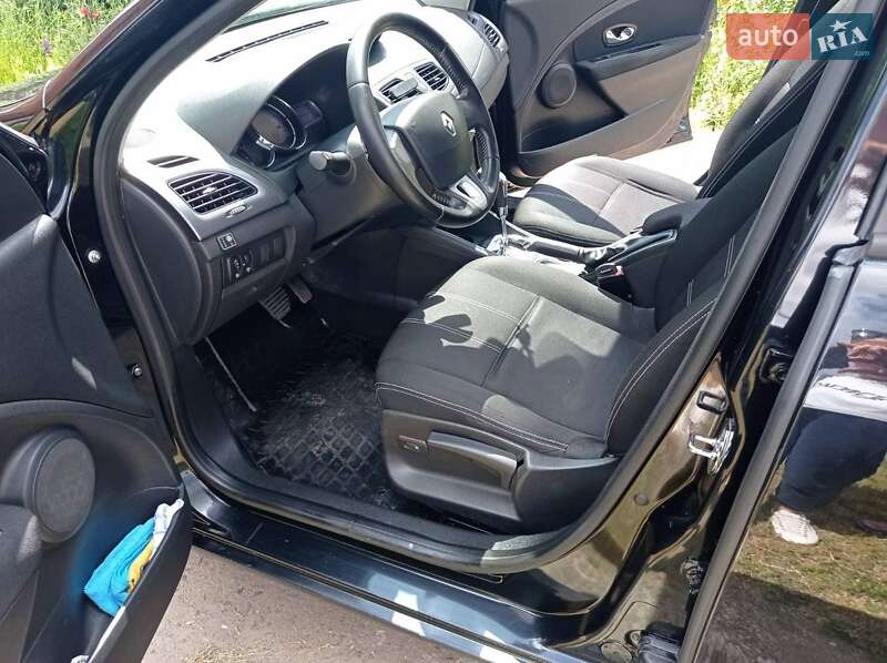 Седан Renault Fluence 2013 в Кривому Розі