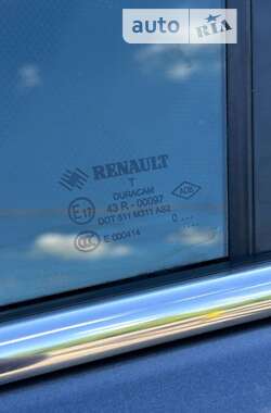 Седан Renault Fluence 2010 в Сумах