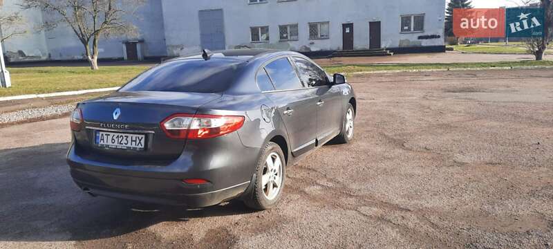 Седан Renault Fluence 2010 в Ровно
