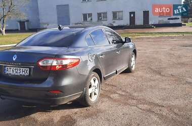 Седан Renault Fluence 2010 в 
