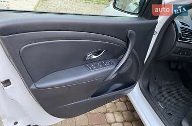 Седан Renault Fluence 2016 в 