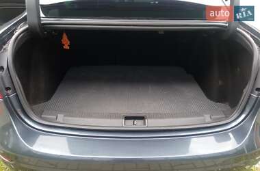 Седан Renault Fluence 2011 в Львове