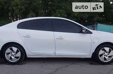 Седан Renault Fluence 2011 в Умани