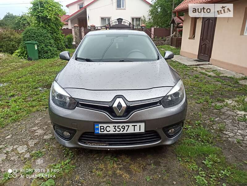 Седан Renault Fluence 2013 в Львові